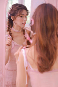 箱中女2